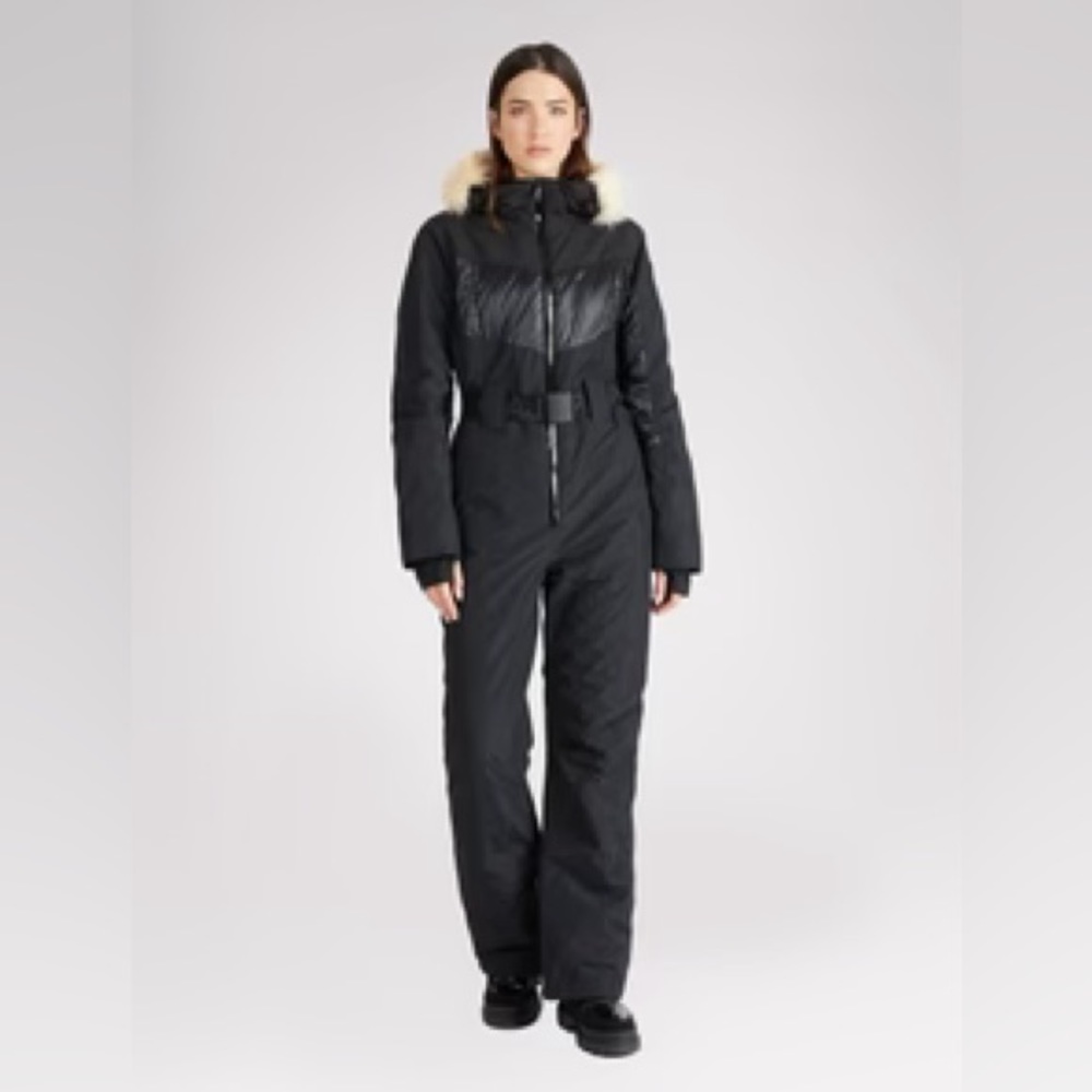 PAJAR Ski suit New w Tags Black w fur trim around hood